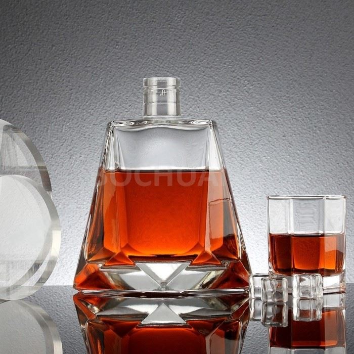8oz (240ml) Flint Wide Mouth Square Glass Bottle manufacturers